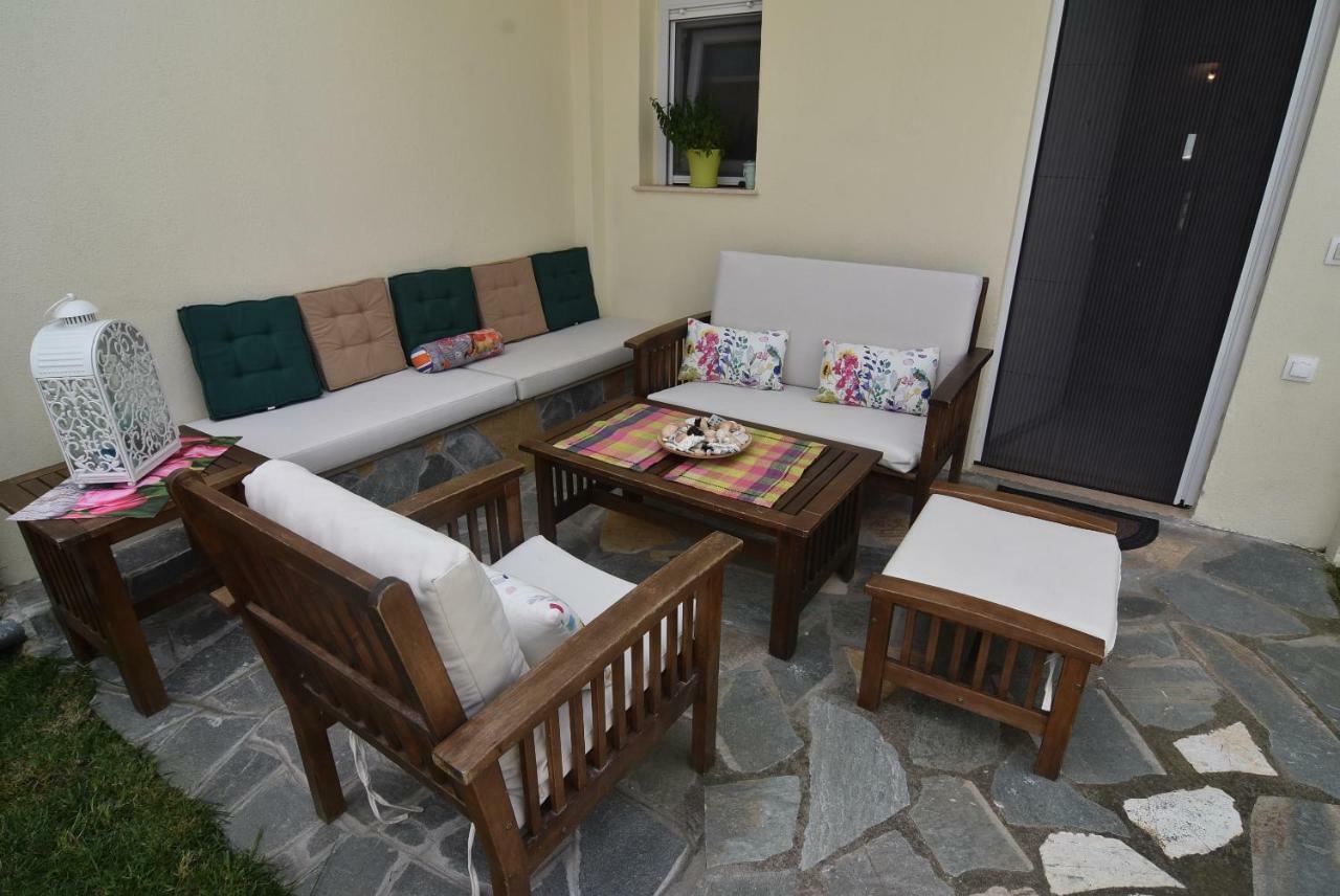 Our Little Paradise ! Nikiti ! Buitenkant foto